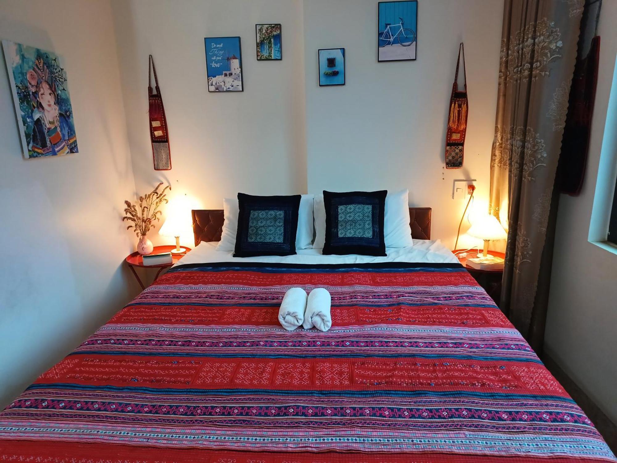 Hotel Yolo Ha Giang Adventures, Motorbike And Loop Tours Esterno foto