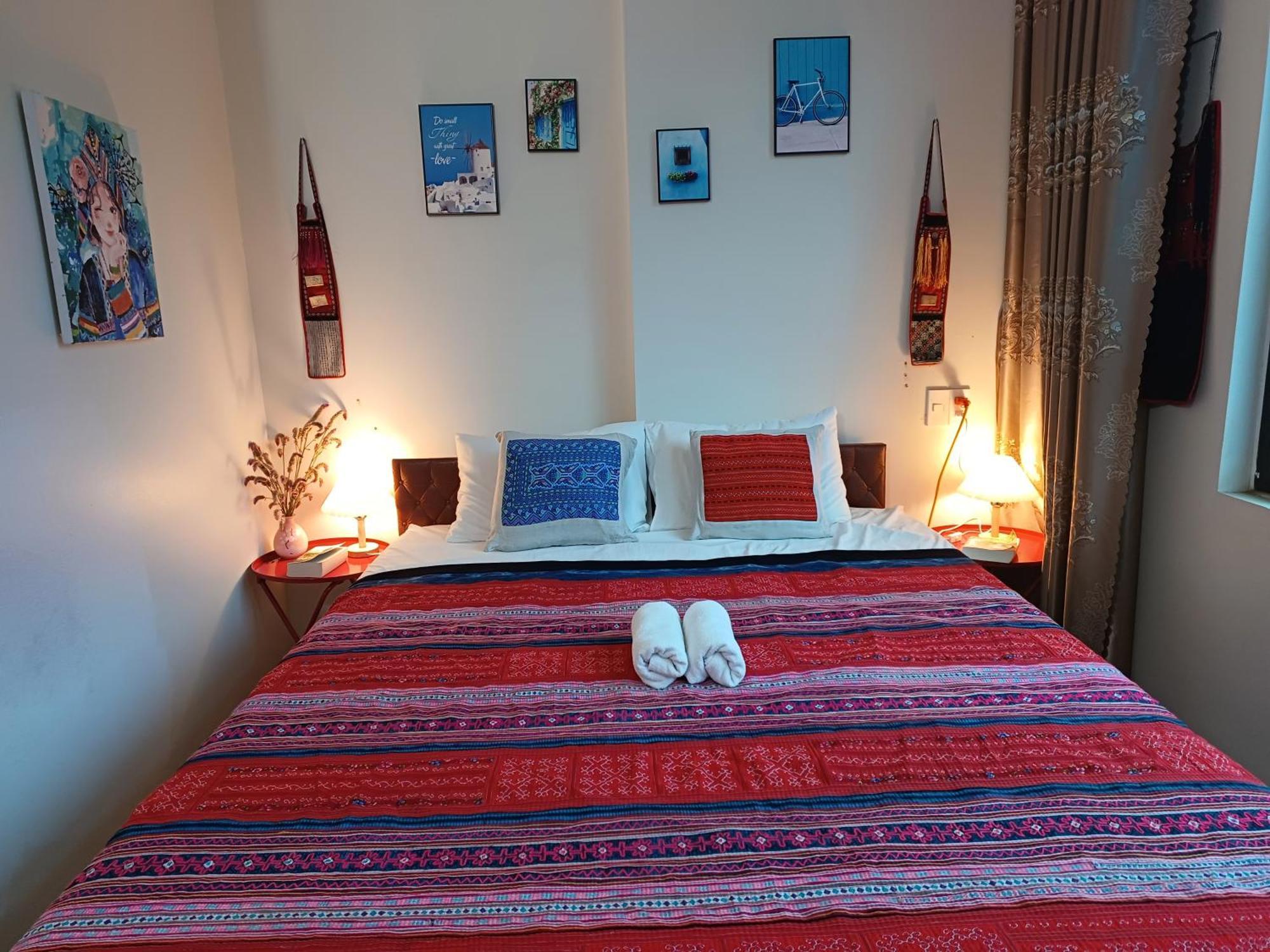 Hotel Yolo Ha Giang Adventures, Motorbike And Loop Tours Esterno foto