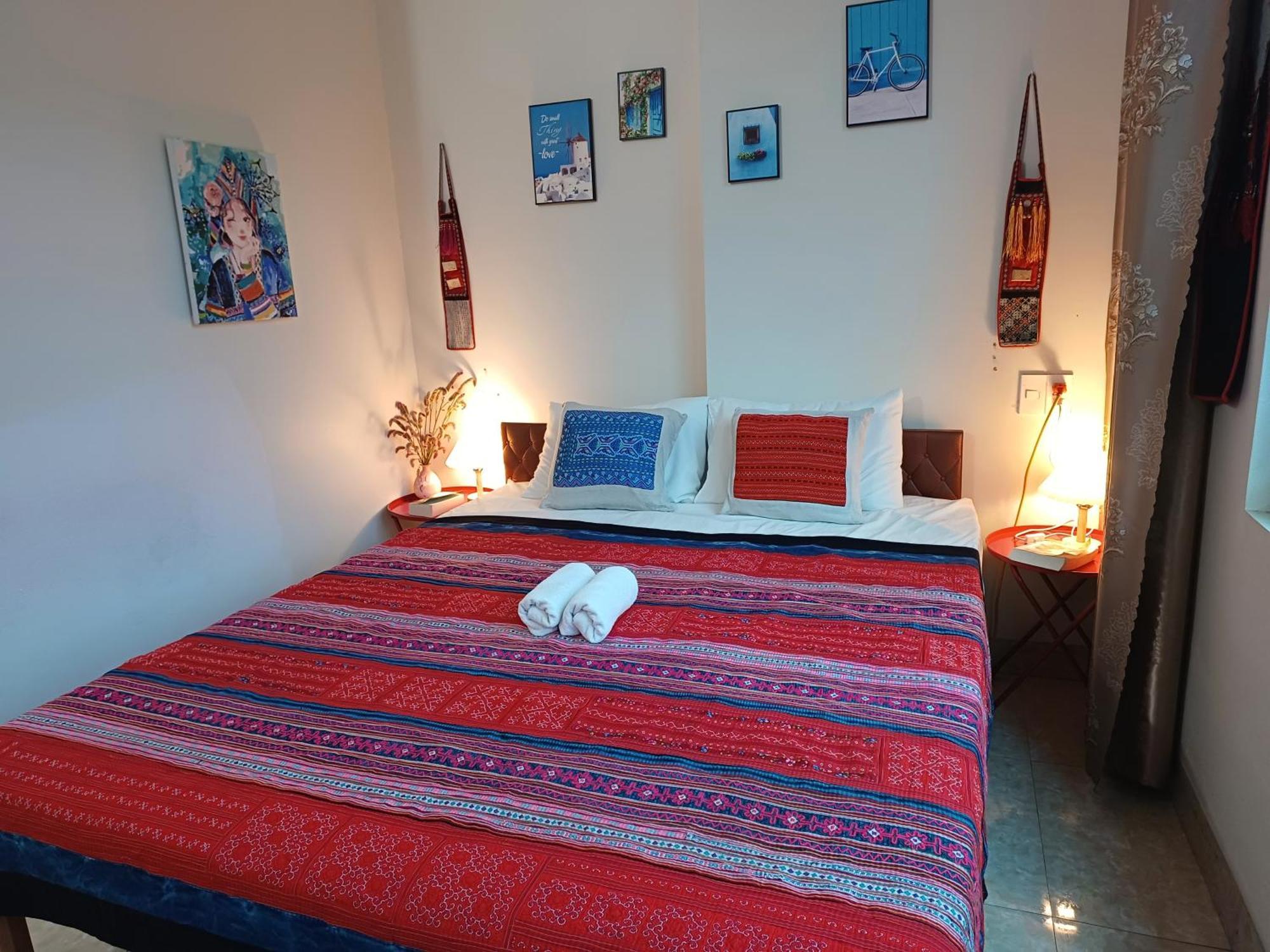 Hotel Yolo Ha Giang Adventures, Motorbike And Loop Tours Esterno foto